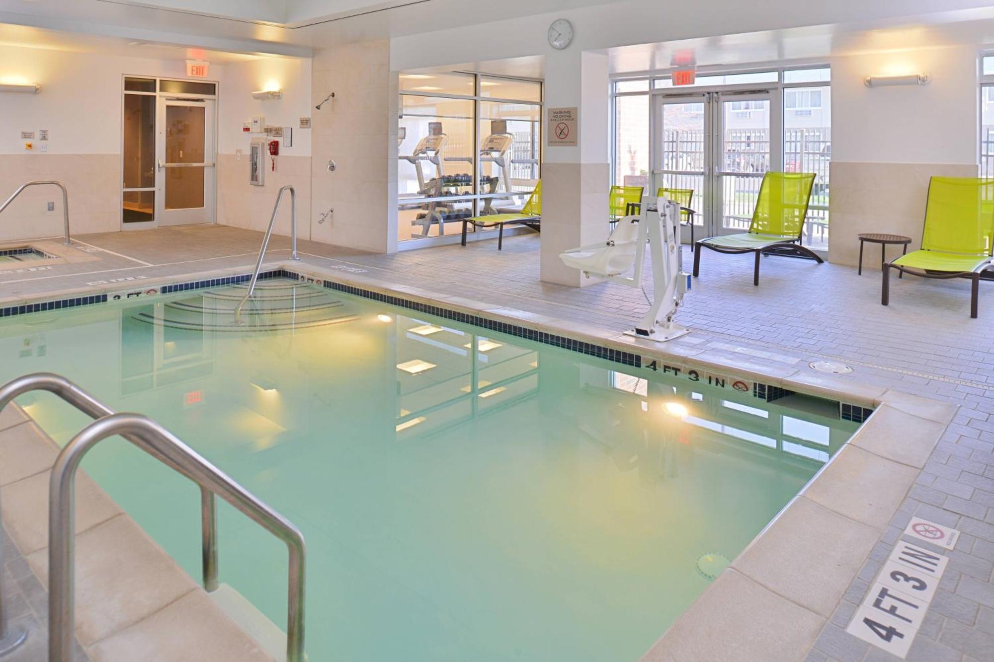 Springhill Suites By Marriott Detroit Metro Airport Romulus Eksteriør bilde